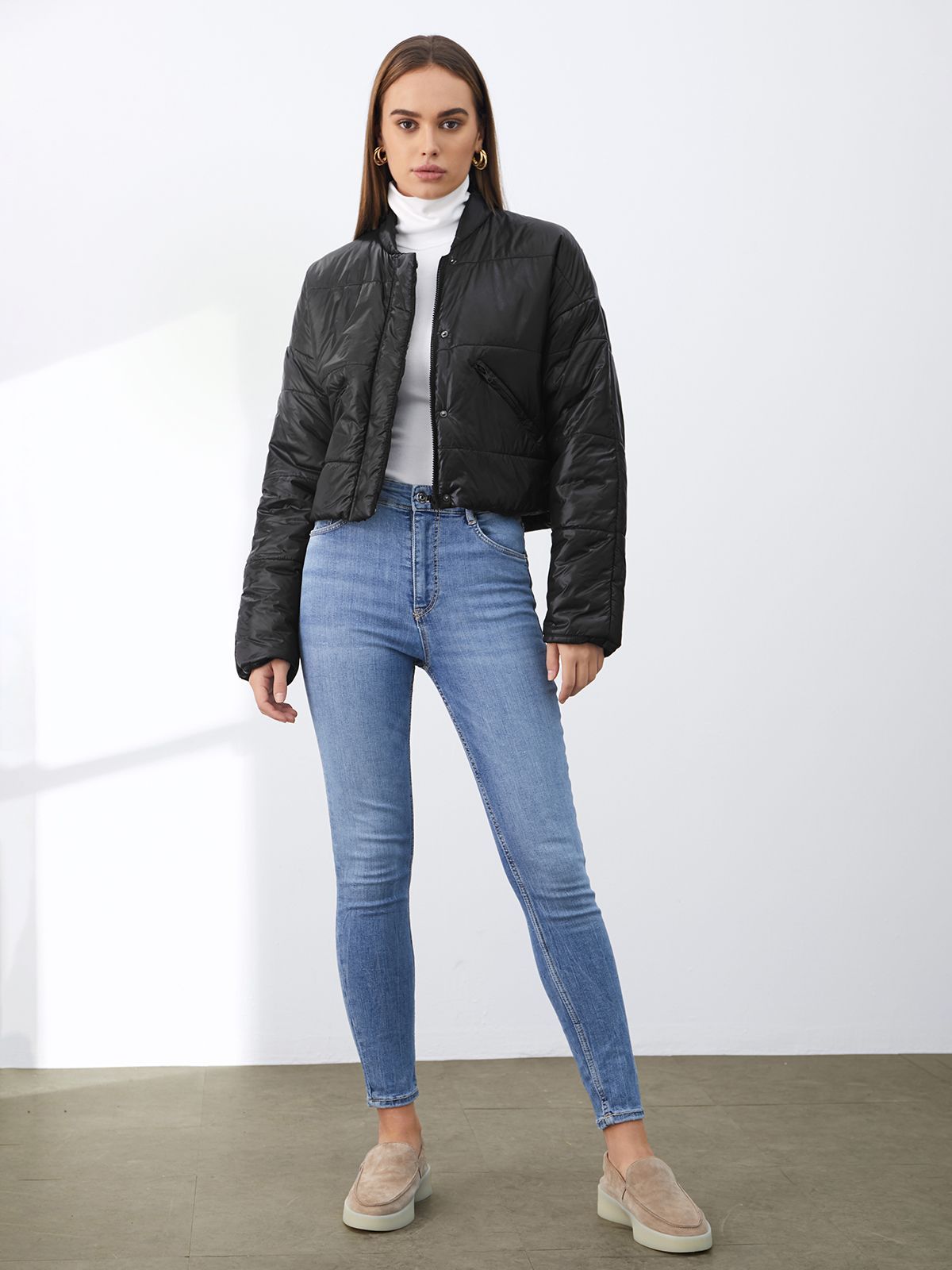 Cropped Zip Up Puffer Jacket