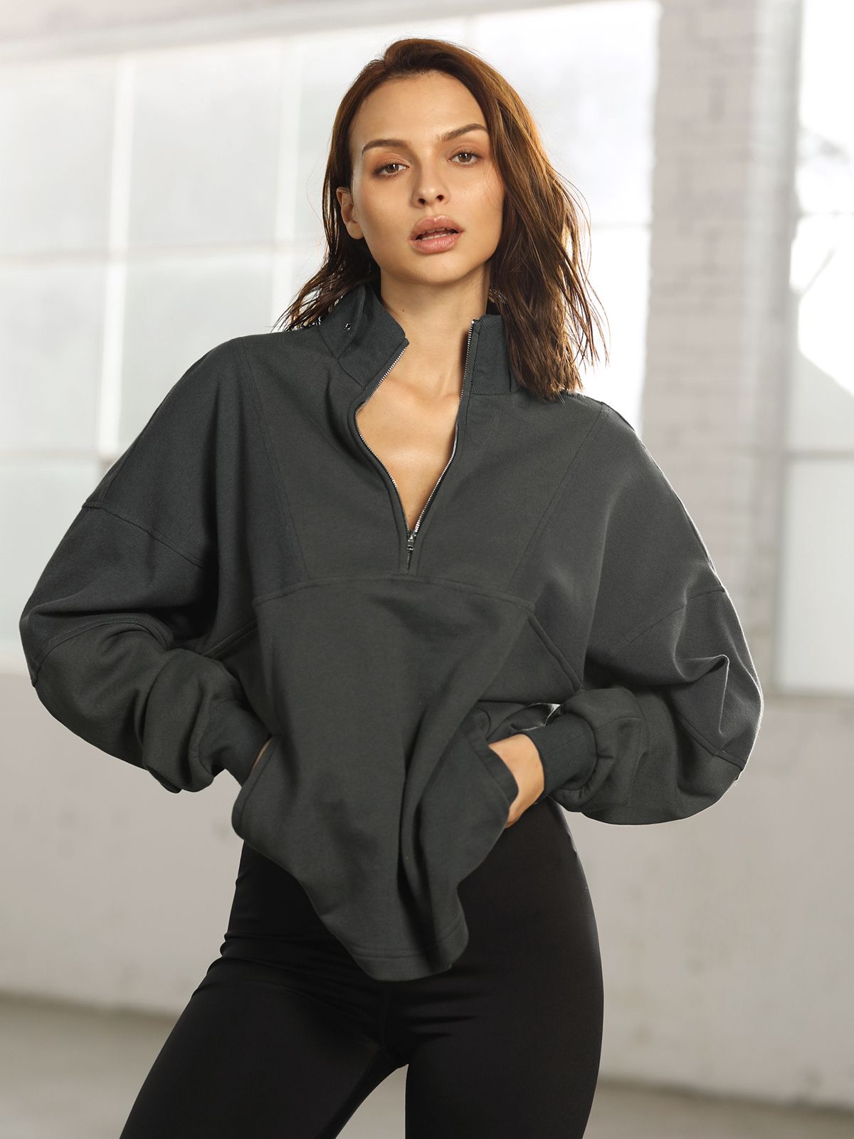 Street Essential - Oversized Quarter Zip with Piping