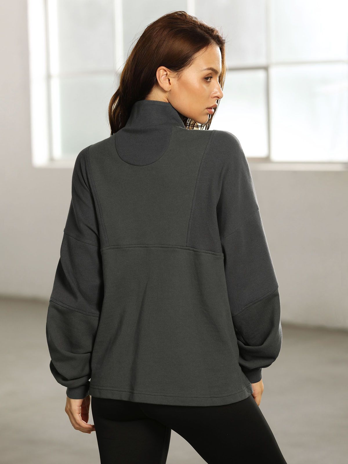 Street Essential - Oversized Quarter Zip with Piping