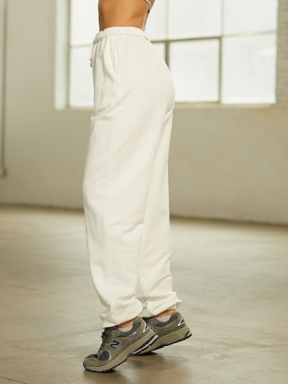 Street Essential - Relaxed Fit Sweatpants