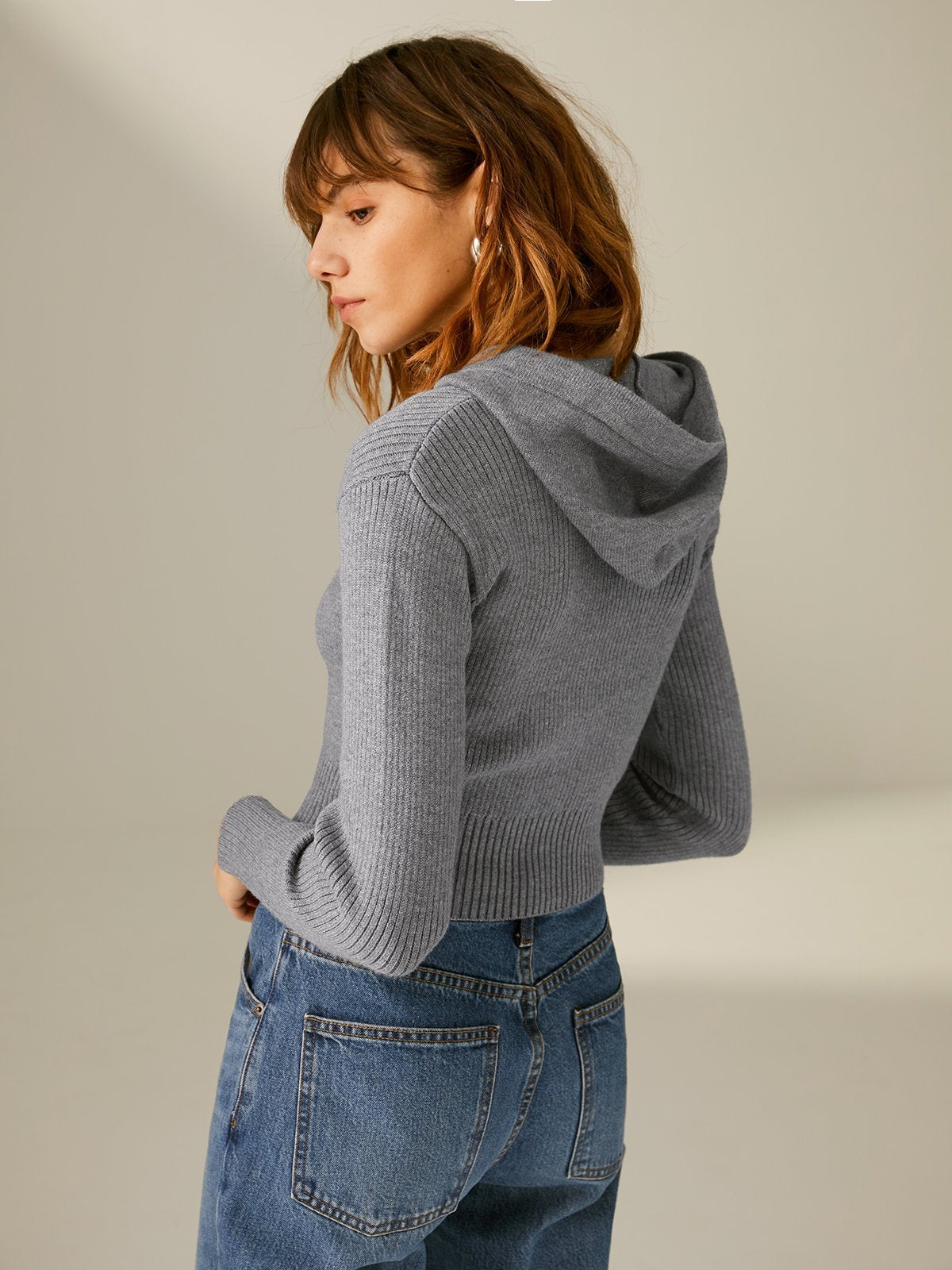 Cropped Essential Zip Up Ribbed Hoodie