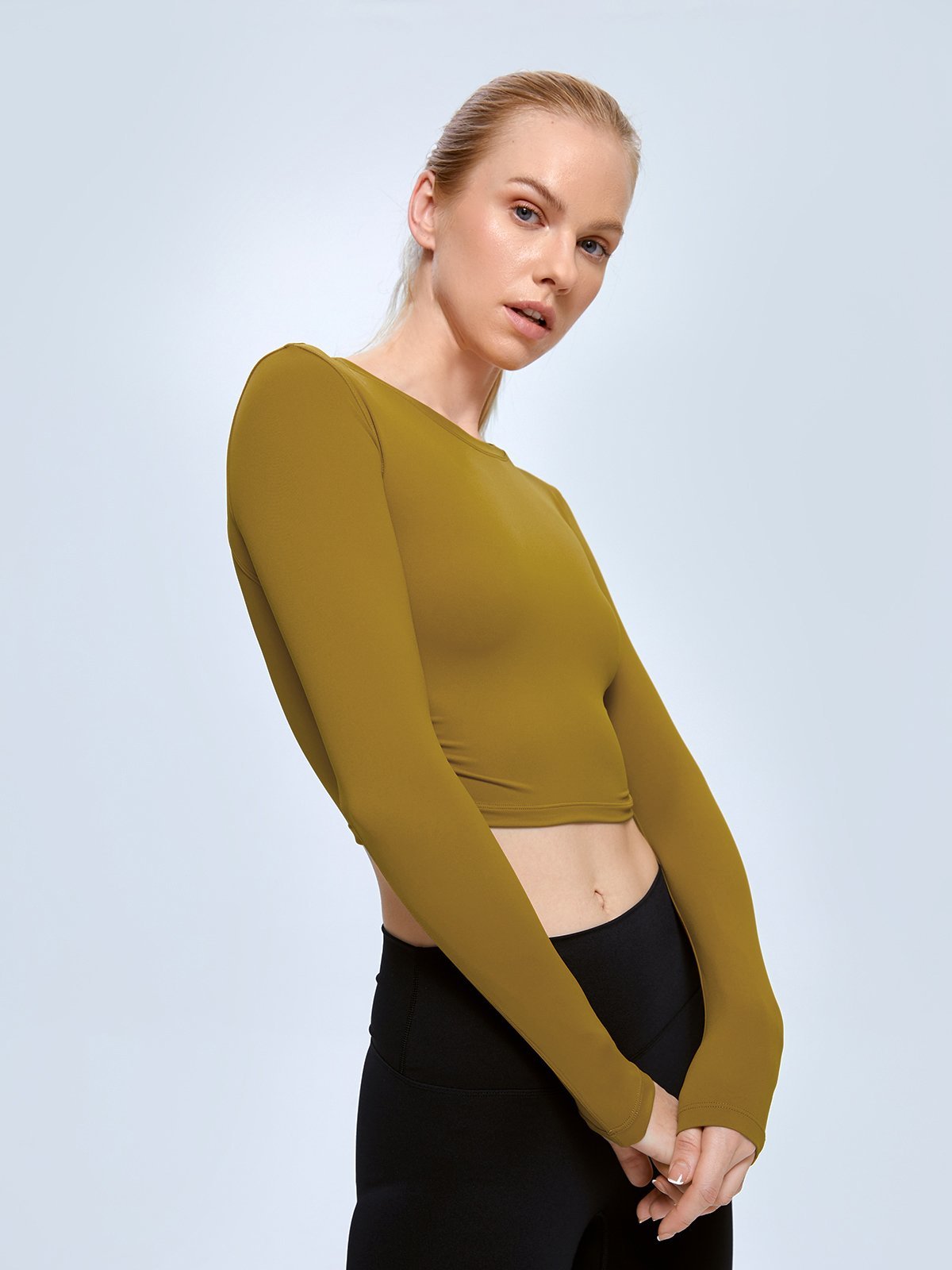 Cropped Ruched Sides Long Sleeve Top